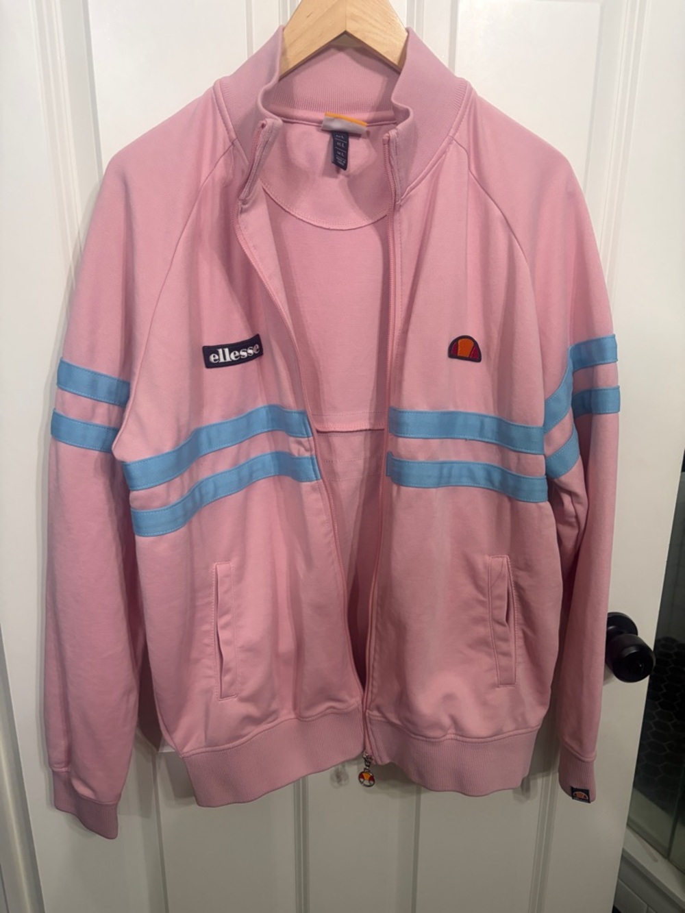 Great Condition Men’s L Ellesse Pink Track Jacket with Sky Blue Stripes. Tennis - Picture 4 of 12